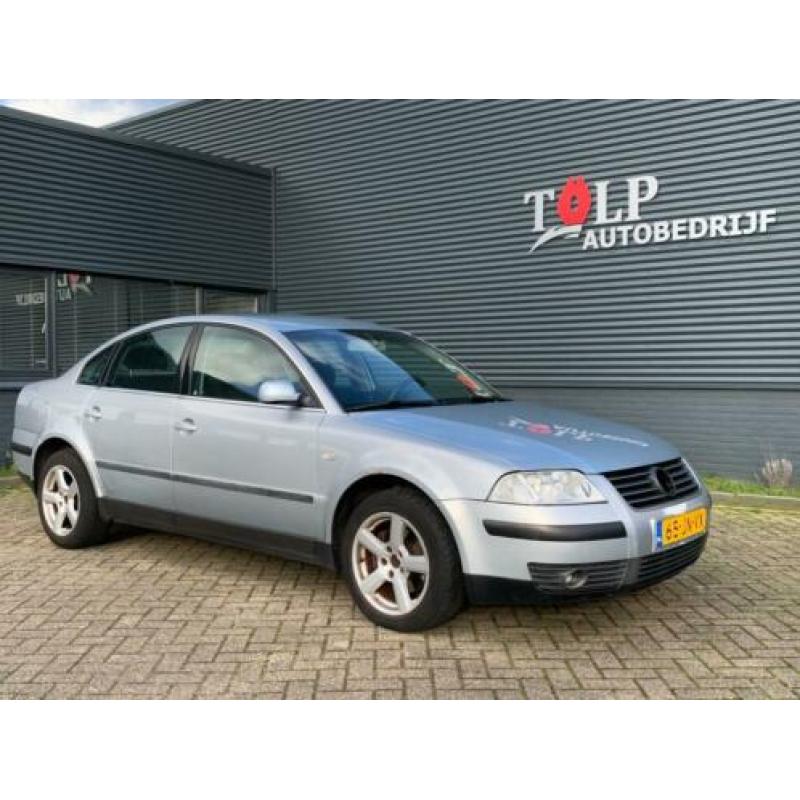 Volkswagen Passat 2.0 5V Comfortline Bj 2002 climate airco A
