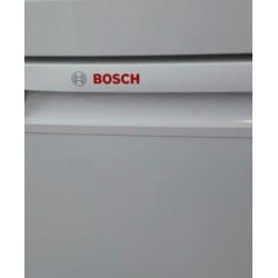 Bosch tafelmodel vriezer in uitstekende staat met 4 laden.