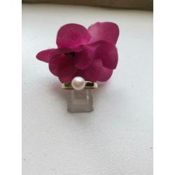 Goud ring parel