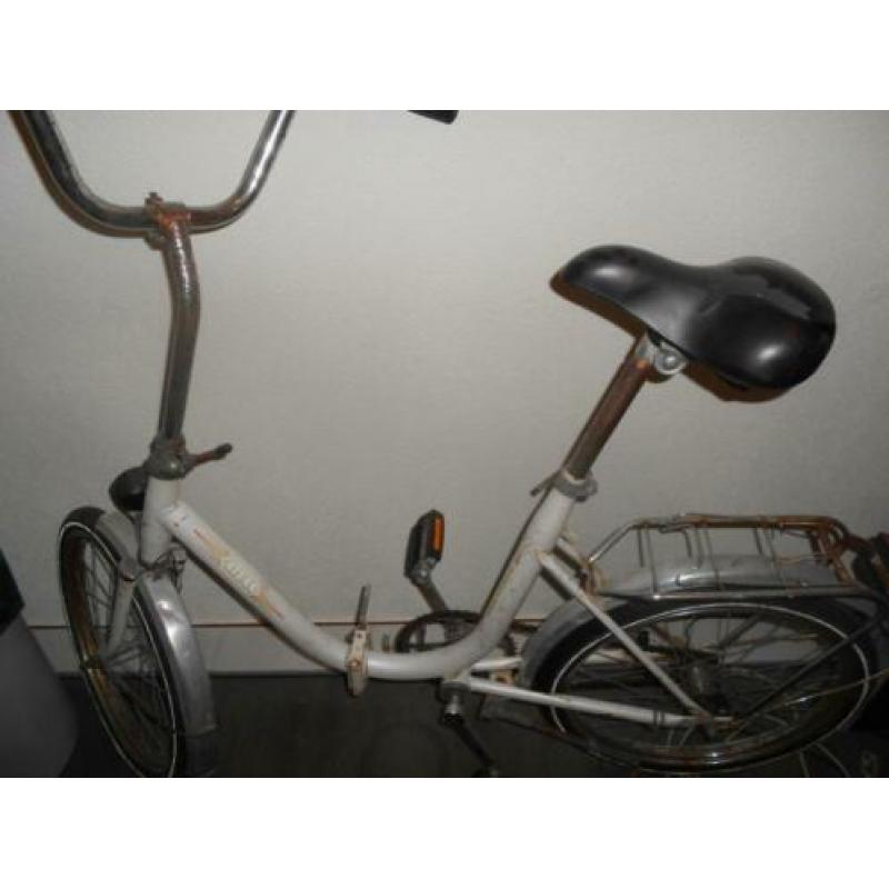 Aangeboden 20 fietsen met wat werk