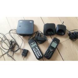 Siemens Gigaset basisstation met 2 handsets
