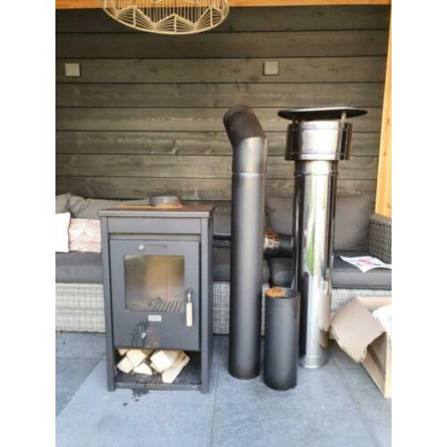 Cosi stove mid buitenkachel met kachelpijp