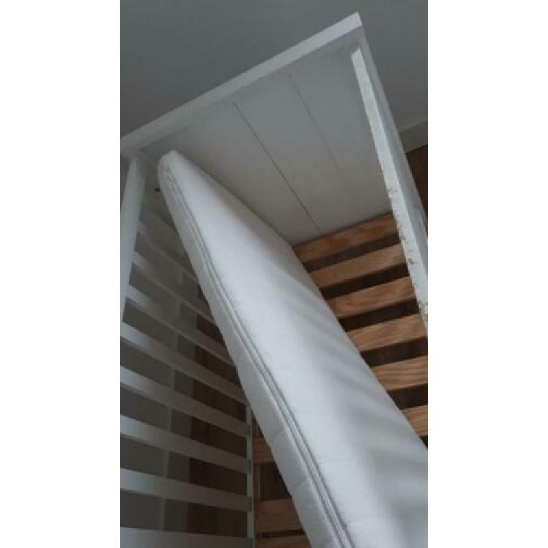Ledikant inclusief goed en schoon matras