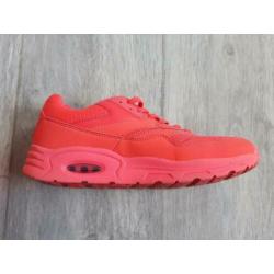 Sneakers roze maat 39 zo goed als nieuw