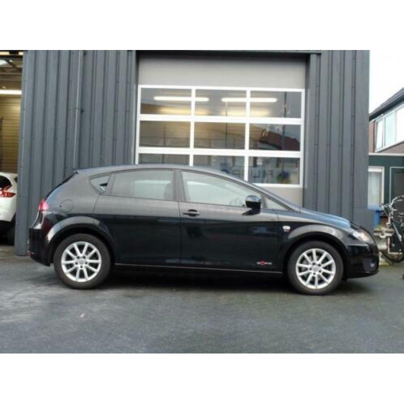 SEAT Leon 2.0 TDI FR 140Pk Copa Navigatie Xenon Climatecontr