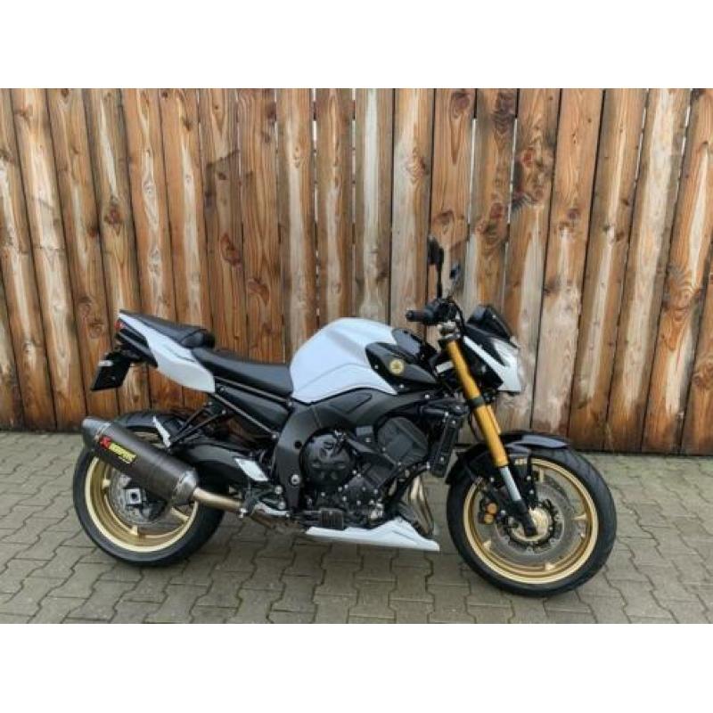 YAMAHA FZ 8 ABS (bj 2012)