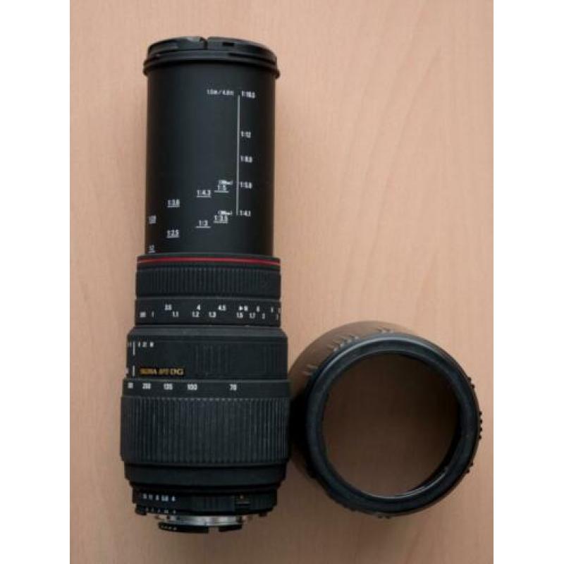 Sigma 70-300mm 4-5.6 APO DG voor Nikon met macro functie.