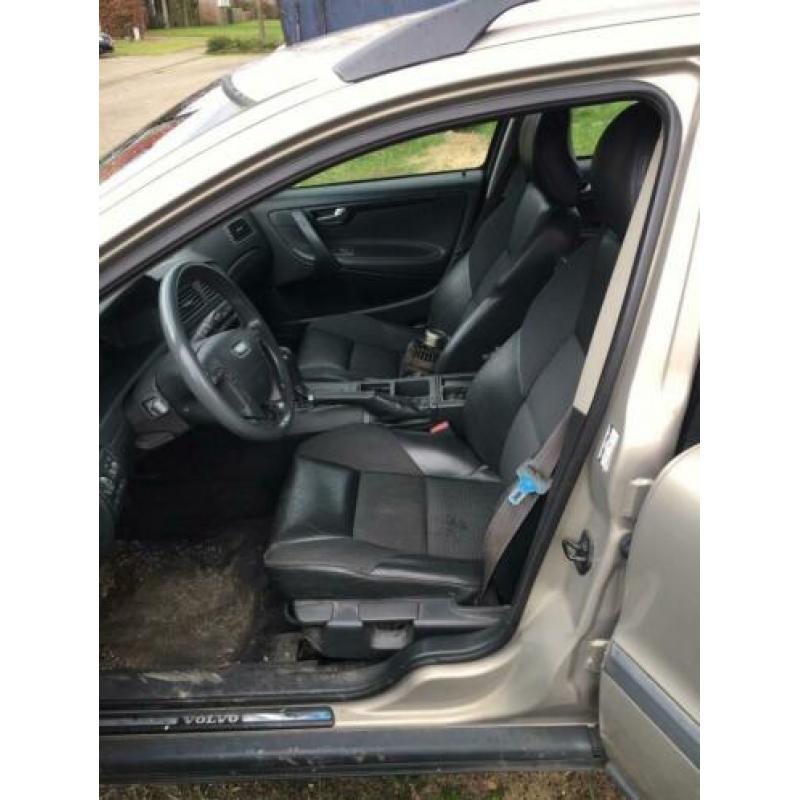 Let op! Nog 2e V70 te koop, 4WD 200pk