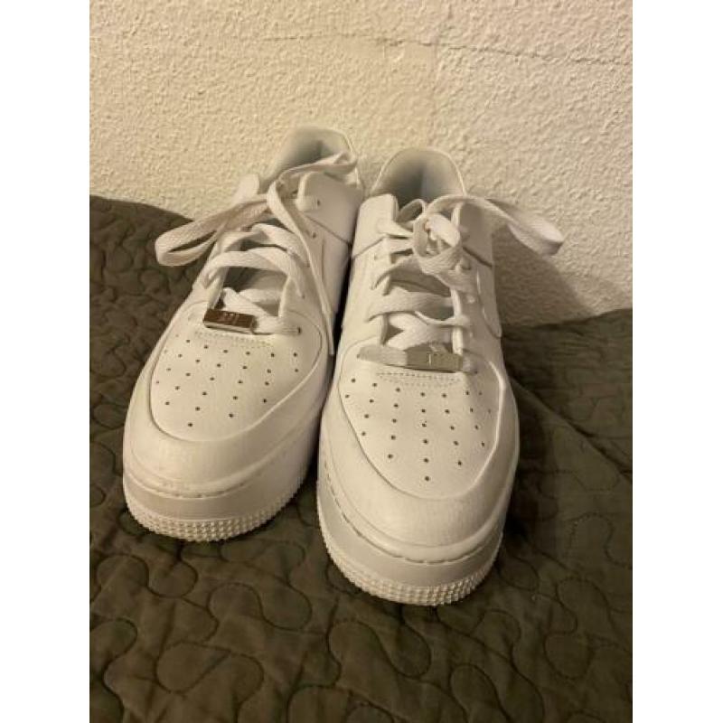 Nike airforce low sage 41