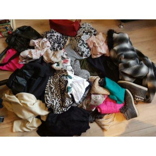 Partij GROOT pakket tweedehands kleding rommelmarkt winkel