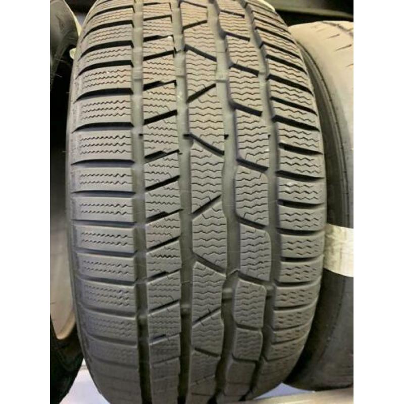 Winterbanden Continental 235/45R 17 XL 97H