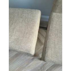 Beige eetkamerstoelen