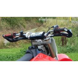 cross stuur fatbar met pad,klemmen,risers en handkappen evt