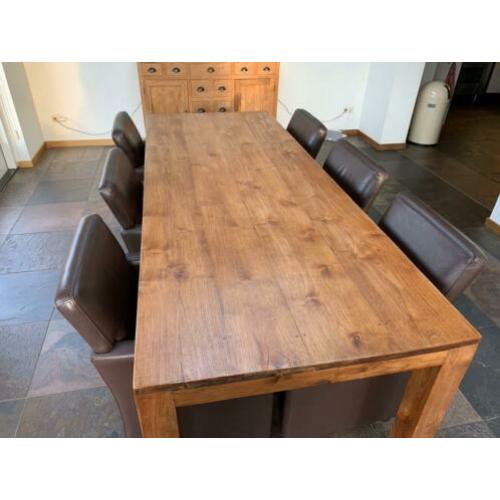 Tafel (lxbxh) 249x96x79cm met 6 stoelen