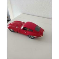 jaquar E 1961 1:18