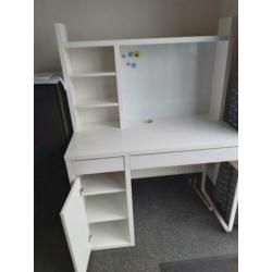 Bureau te koop