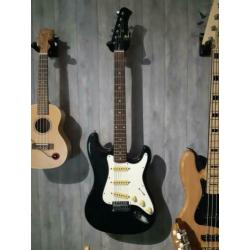 Hondo H76 Elektrische Gitaar (Relic) Projectgitaar