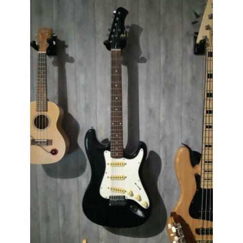 Hondo H76 Elektrische Gitaar (Relic) Projectgitaar