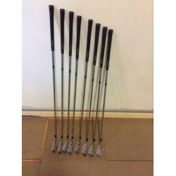 Progen golfset ijzer 3 t/m Pw