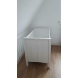 Ledikant inclusief goed en schoon matras