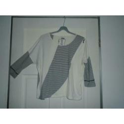 Object Collectors Item Aparte Zwart Wit Tuniek Shirt mt L-XL