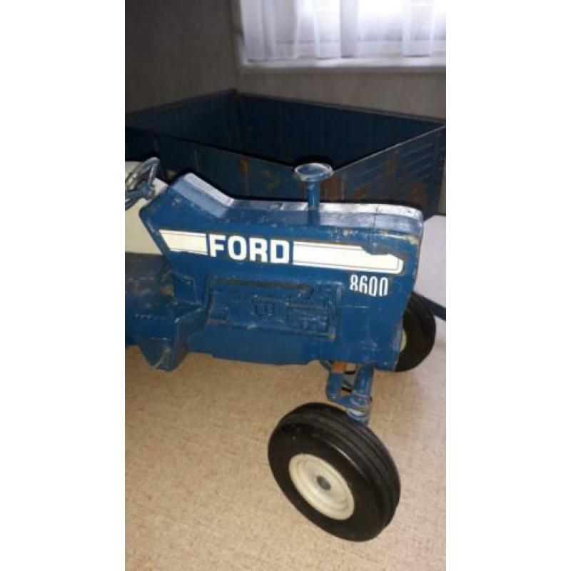 miniatuur tractor
