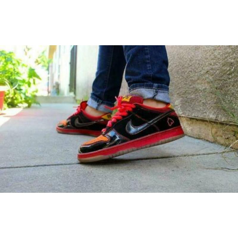 Nike Dunk SB low Hawaii Maat 43