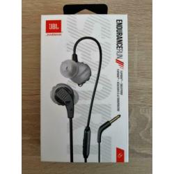JBL Endurance Run Zwart - In-ear sport oordopjes