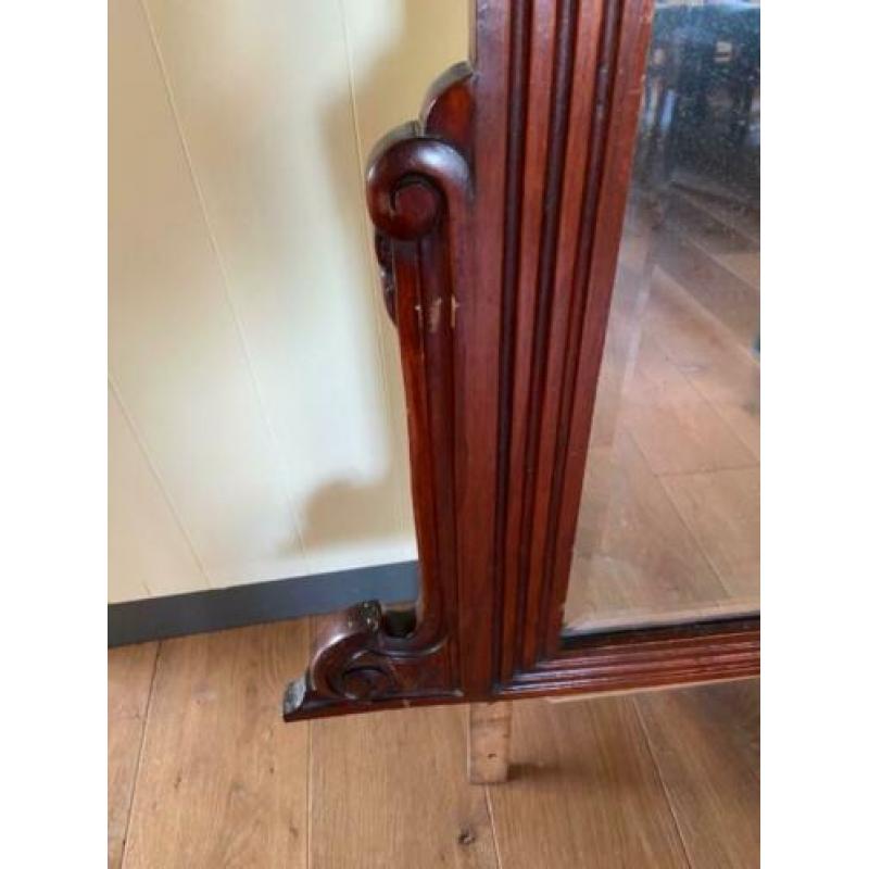 houten spiegel