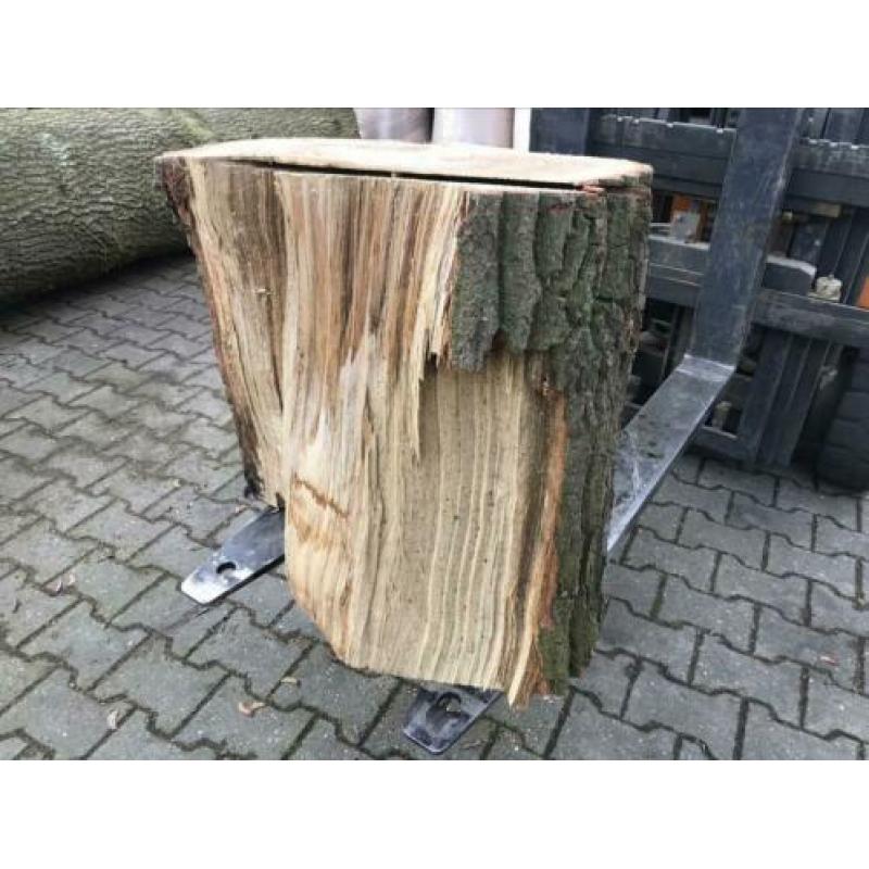 Stuk Nederlands eikenhout