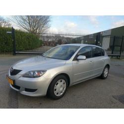 Mazda 3 1.6 Hatchback 2005 Grijs APK 2021