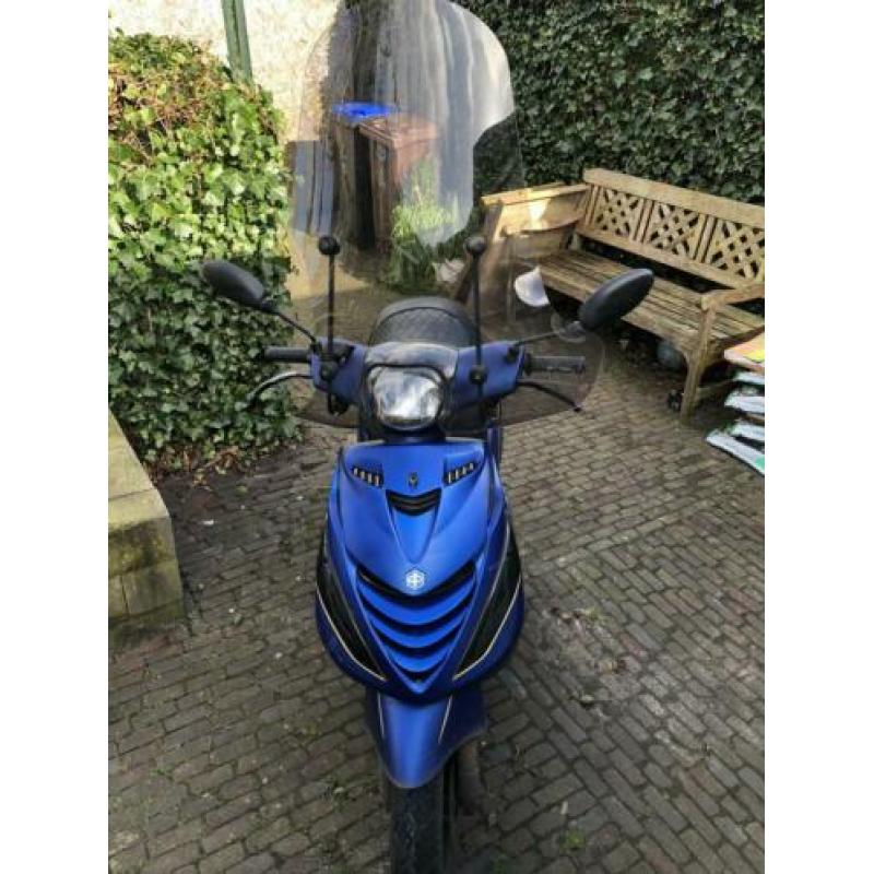 Piaggio zip met wok en schade
