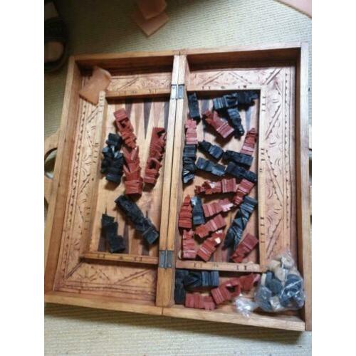 Houten schaakspel