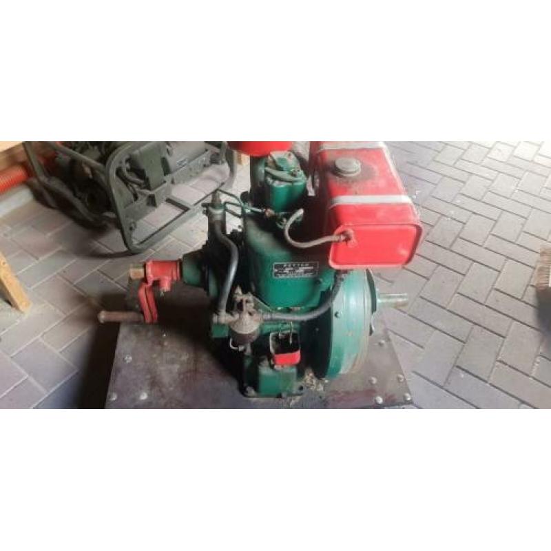 Partij oude machines, generatoren, stagionair motors, tuinge