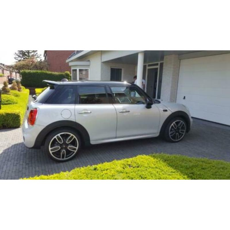 Mini Mini 1.5 Cooper 5D 2016 Wit