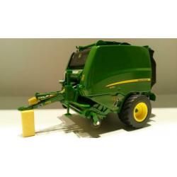 4 ronde balenpersen Universal Hobbies, Wiking, ERTL