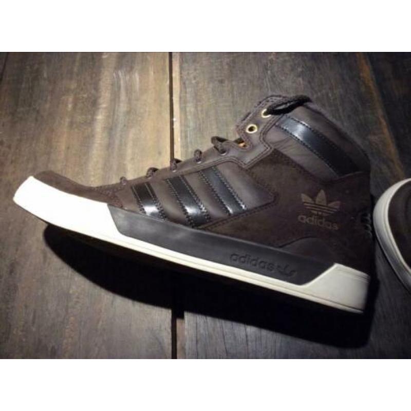 Nieuwe Adidas leer 43 1/3