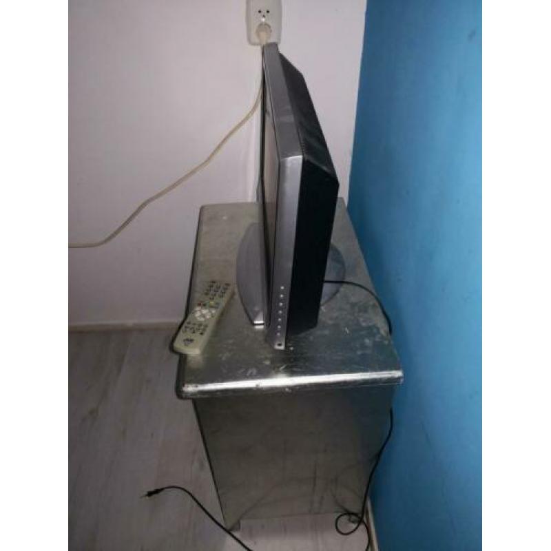 JVC Flat-screen met Hdmi en Afstandsbediening