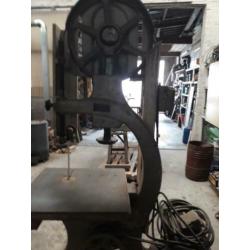 lintzaagmachine