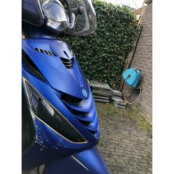Piaggio zip met wok en schade