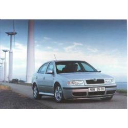 autofolder persfoto's Skoda Octavia, 2000