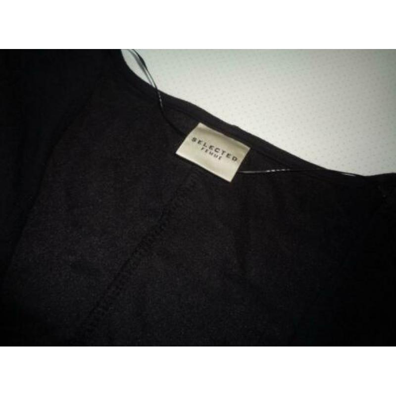 Mk35 SELECTED FEMME ZGAN LANGERE VLOTTE APARTE JURK M