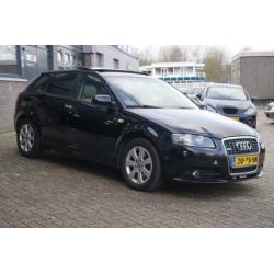 Audi A3 Sportback 2.0 TDI Ambiente S-Line Leder Navi Pano Bo