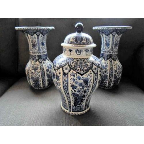 Oud kaststel Delfts blauw / Royal Sphinx by Boch.