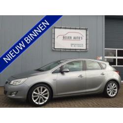 Opel Astra 1.6 Cosmo Navigatie/Leer/18inch/PDC/Climate.