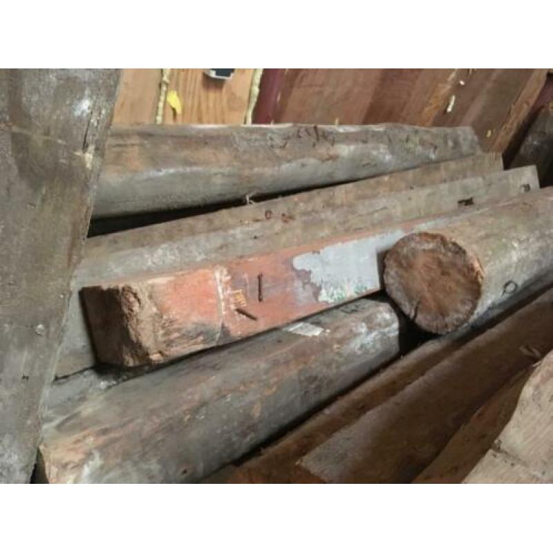 partij originele oude houten boerderij balken, op is op