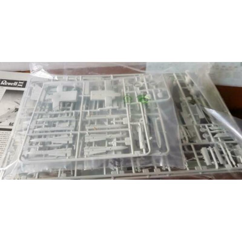 Revell 05746 super tomcat set 1:72