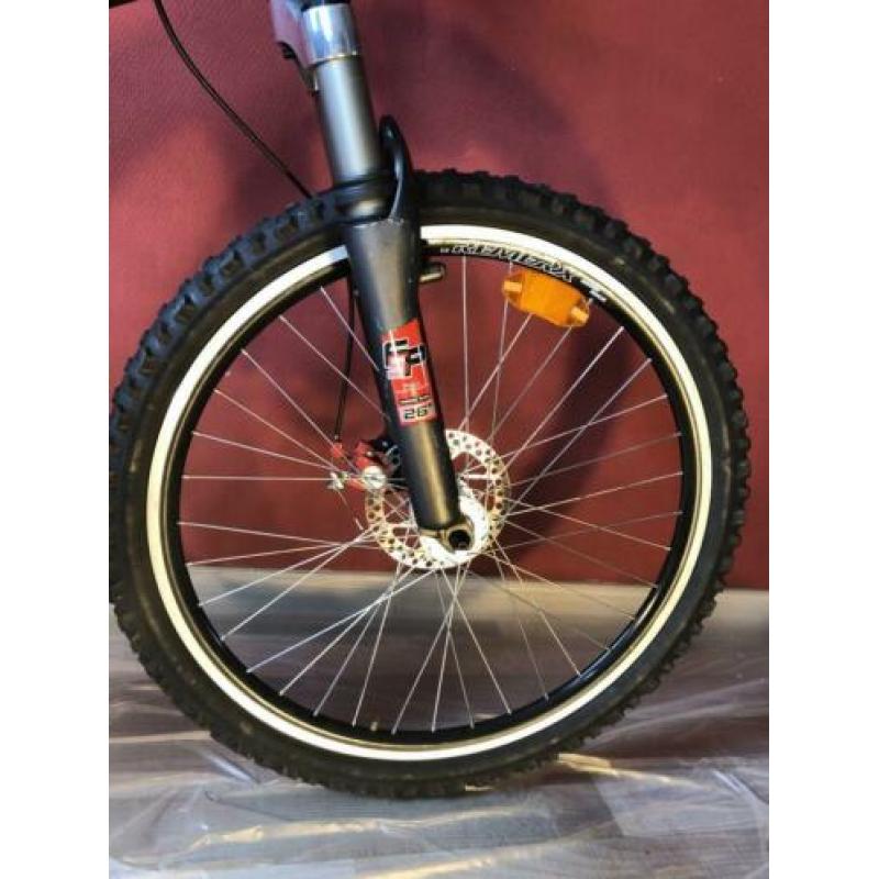 26 inch Sprint Extreme wit, zwart/grijs