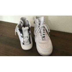 Zgan stoere hoge Nike Air maat 40