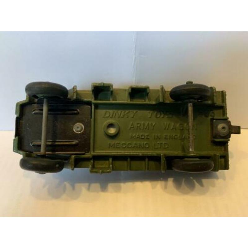 5 Dinky Toys